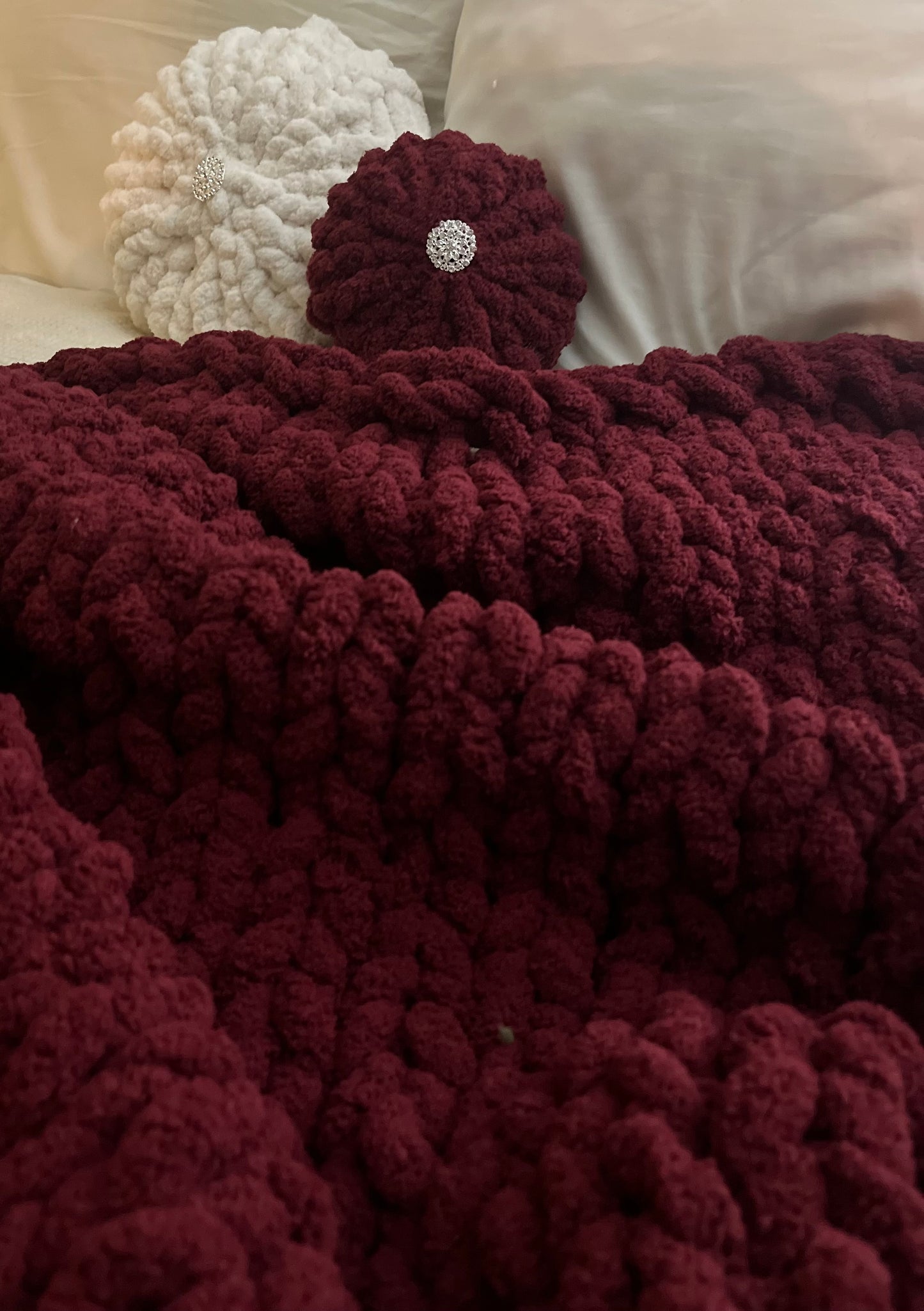 Deep Burgandy Chunky Knit Throw